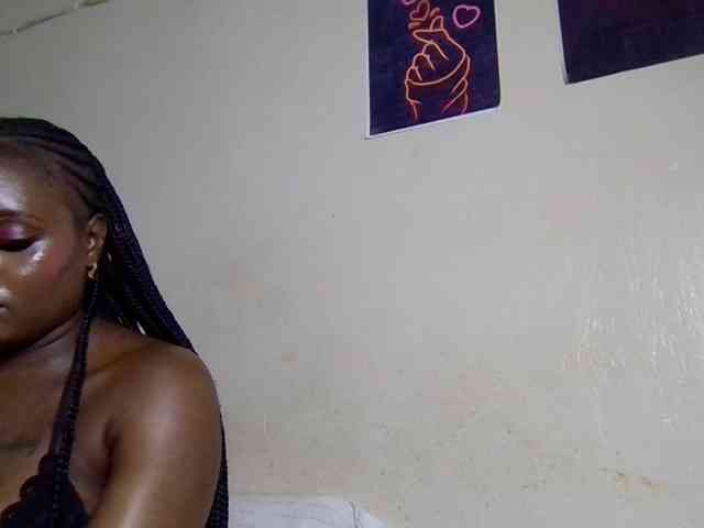SweetKimmie webcam