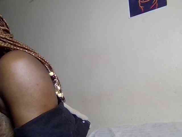 SweetKimmie webcam