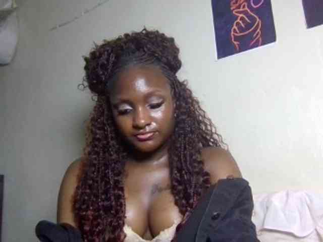 SweetKimmie webcam