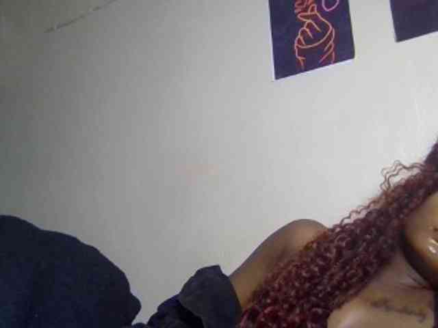 SweetKimmie webcam