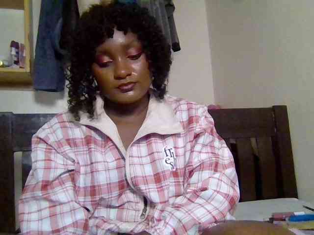 SweetKimmie webcam