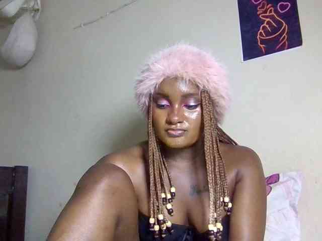 SweetKimmie webcam