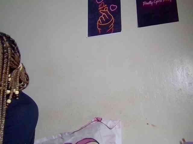 SweetKimmie webcam