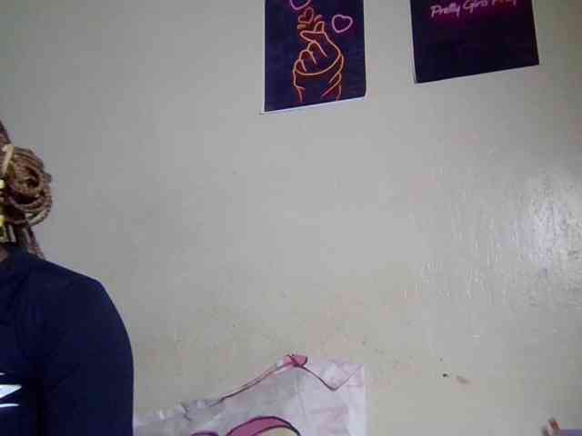 SweetKimmie webcam