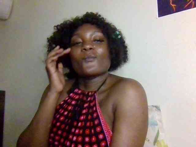 SweetKimmie webcam