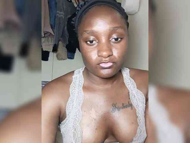 SweetKimmie webcam