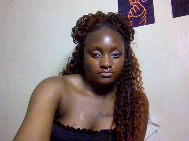 SweetKimmie webcam