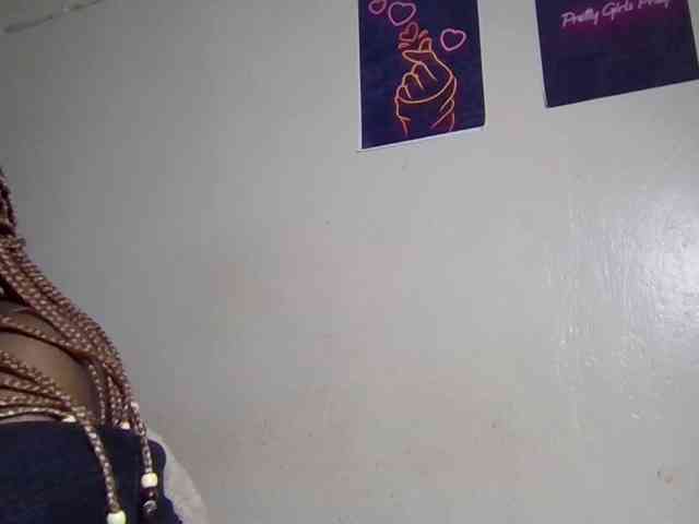 SweetKimmie webcam