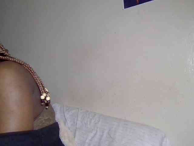 SweetKimmie webcam