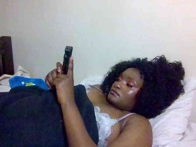 SweetKimmie webcam