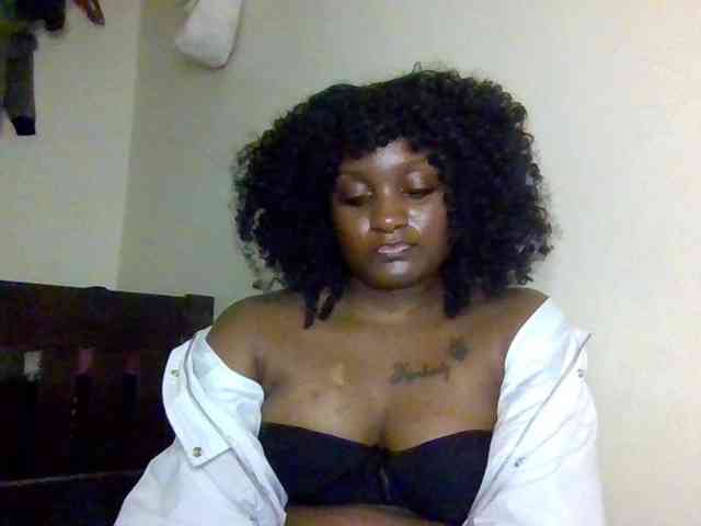 SweetKimmie webcam