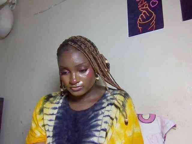 SweetKimmie webcam