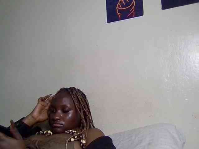 SweetKimmie webcam