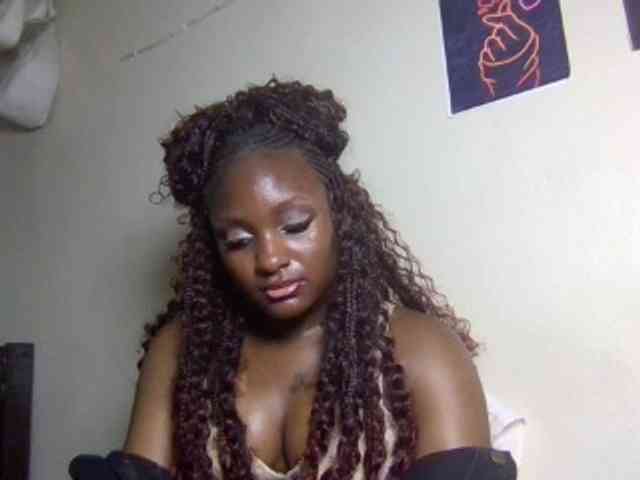 SweetKimmie webcam