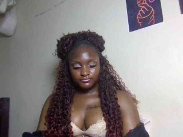 SweetKimmie webcam