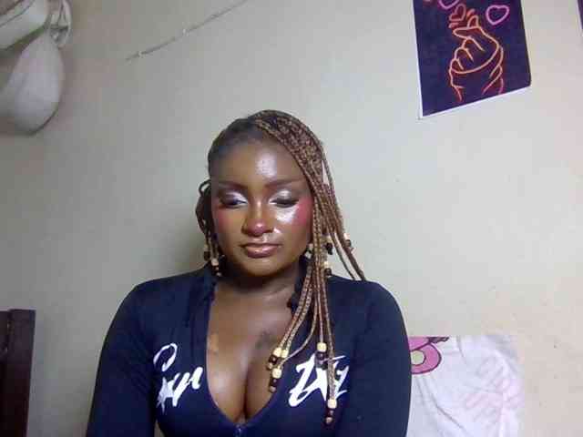 SweetKimmie webcam