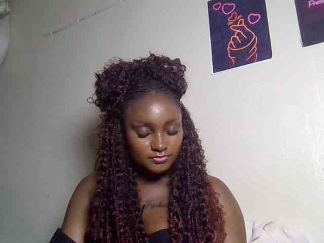 SweetKimmie webcam