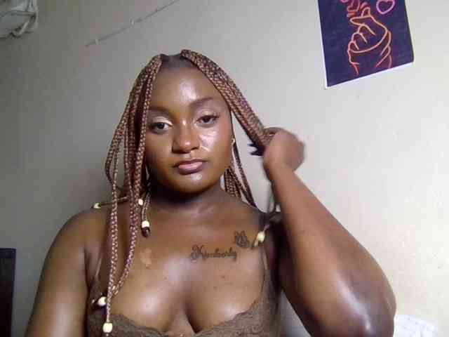 SweetKimmie webcam