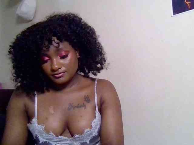 SweetKimmie webcam