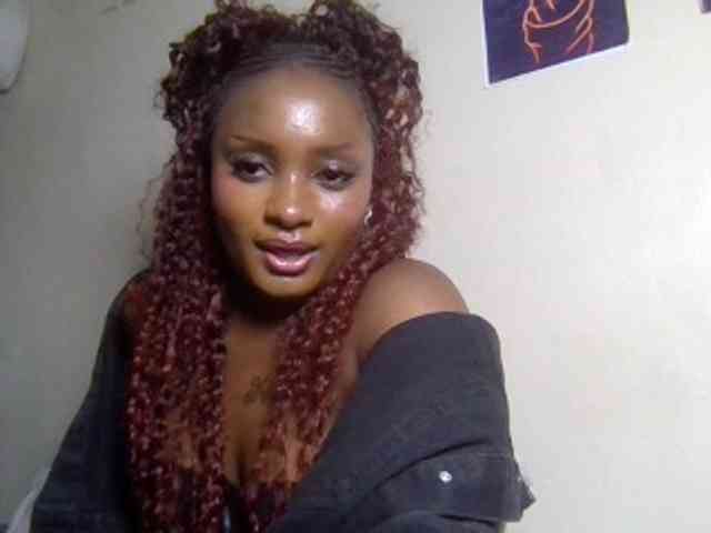 SweetKimmie webcam