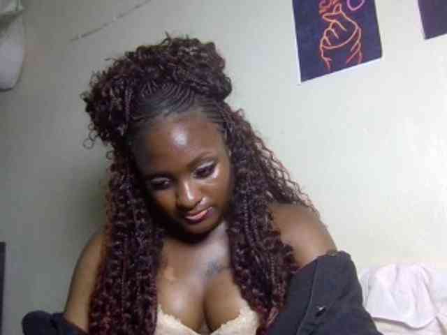SweetKimmie webcam