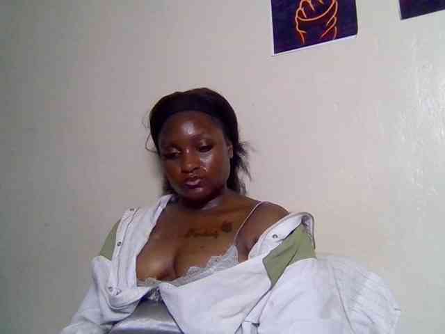 SweetKimmie webcam