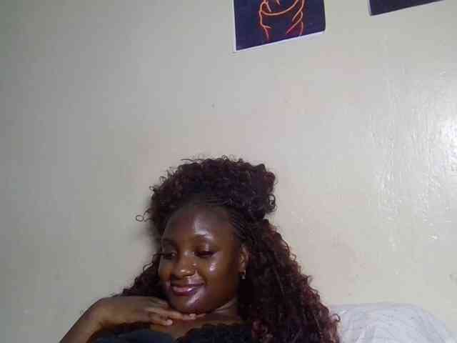 SweetKimmie webcam