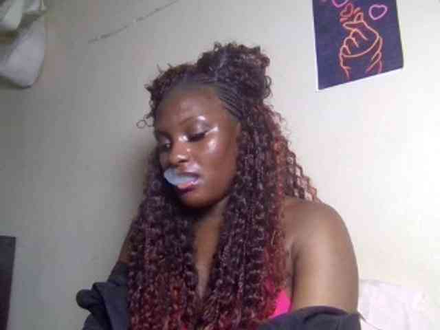 SweetKimmie webcam