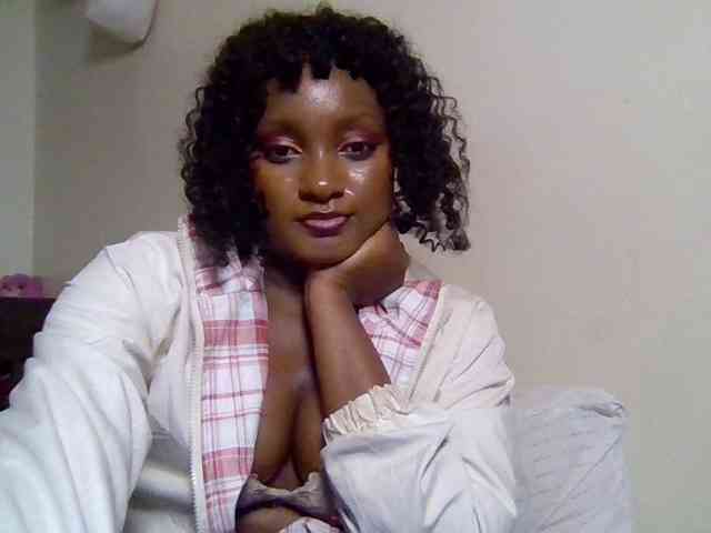 SweetKimmie webcam