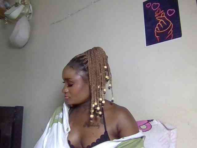 SweetKimmie webcam