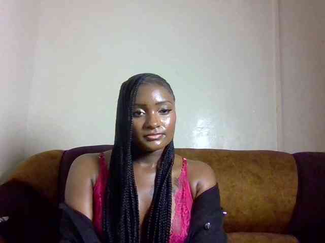 SweetKimmie webcam