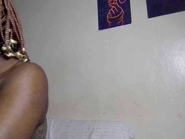 SweetKimmie webcam