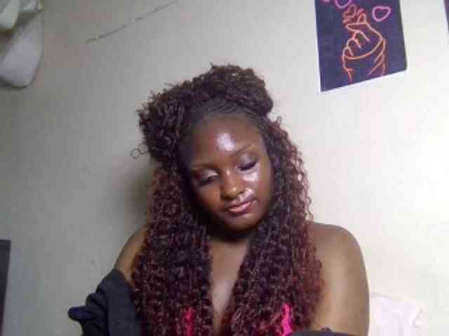 SweetKimmie webcam