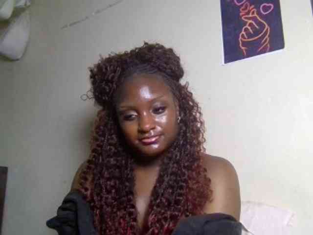 SweetKimmie webcam