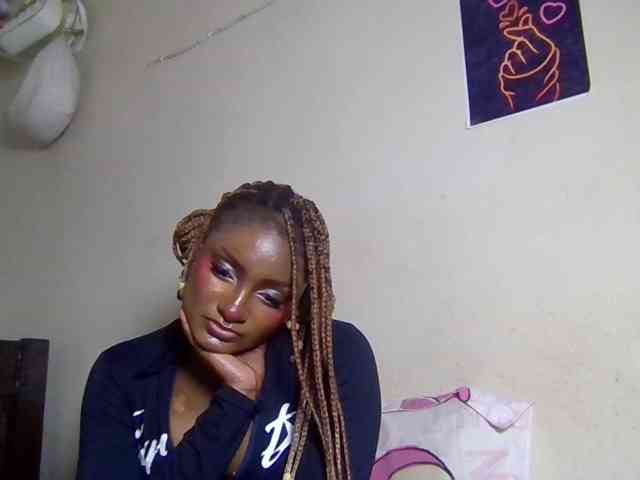 SweetKimmie webcam