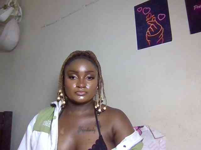 SweetKimmie webcam