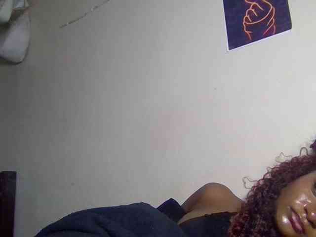 SweetKimmie webcam