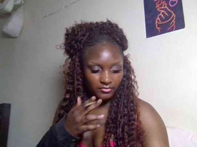 SweetKimmie webcam