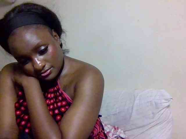 SweetKimmie webcam