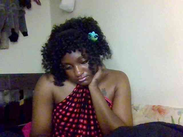 SweetKimmie webcam