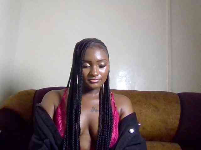 SweetKimmie webcam