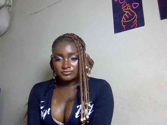 SweetKimmie webcam