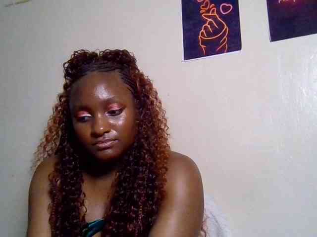SweetKimmie webcam