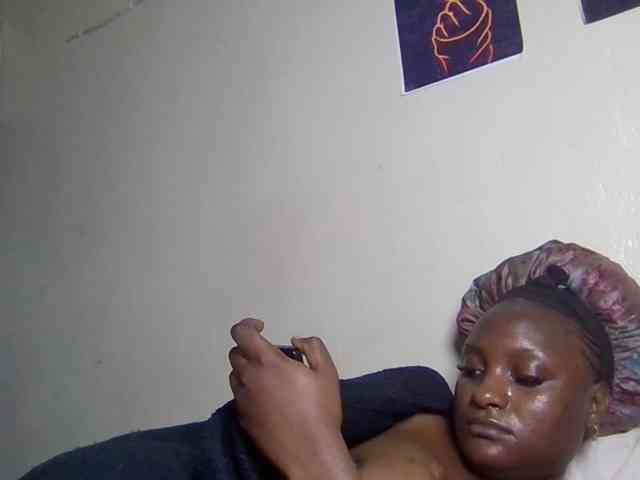 SweetKimmie webcam