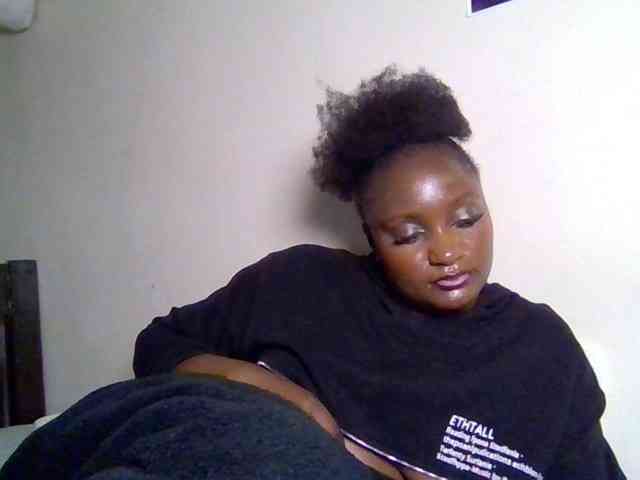 SweetKimmie webcam
