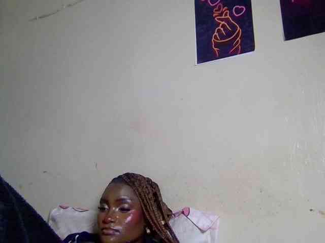 SweetKimmie webcam