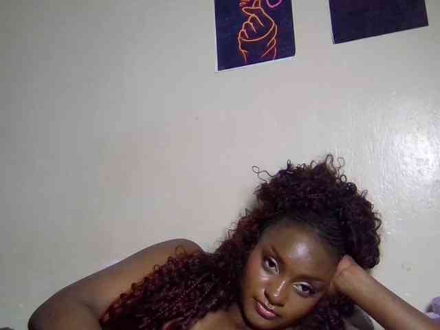 SweetKimmie webcam