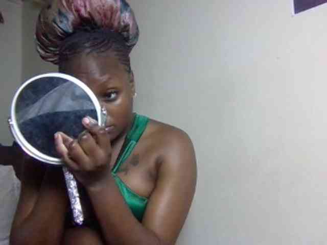 SweetKimmie webcam