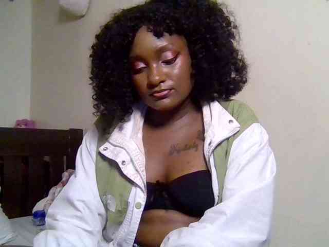 SweetKimmie webcam