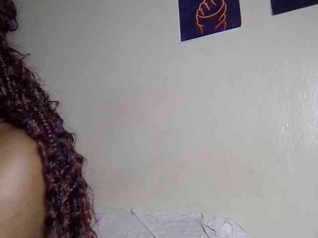 SweetKimmie webcam